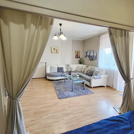 Apartment Apartman Balaton